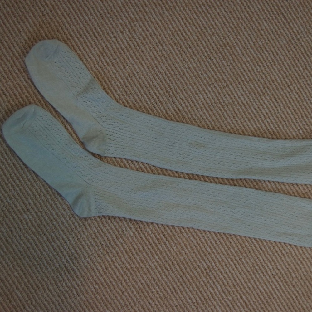 URBAN OUTFITTERS, NEVER WORN Knee Socks